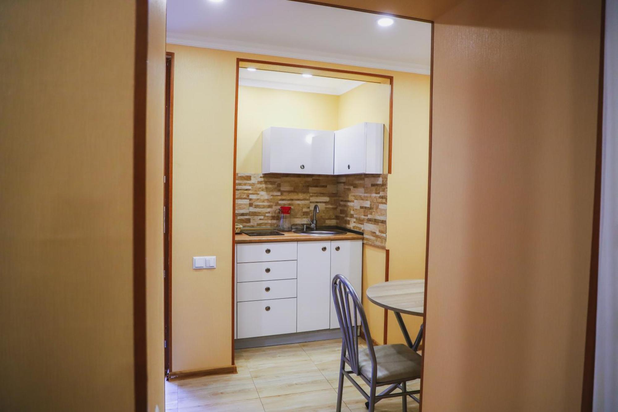 Apartments With Wine Cellar In Old Tbilisi ภายนอก รูปภาพ
