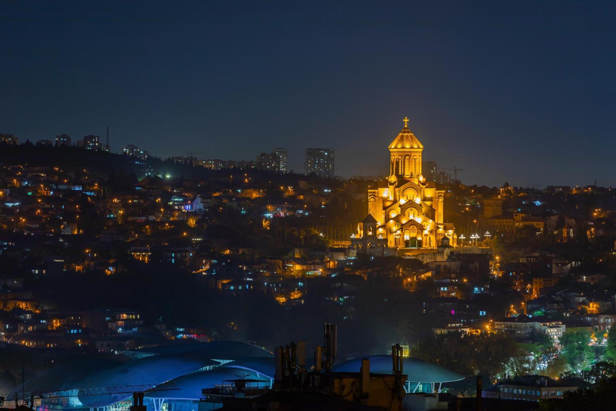 Apartments With Wine Cellar In Old Tbilisi ภายนอก รูปภาพ