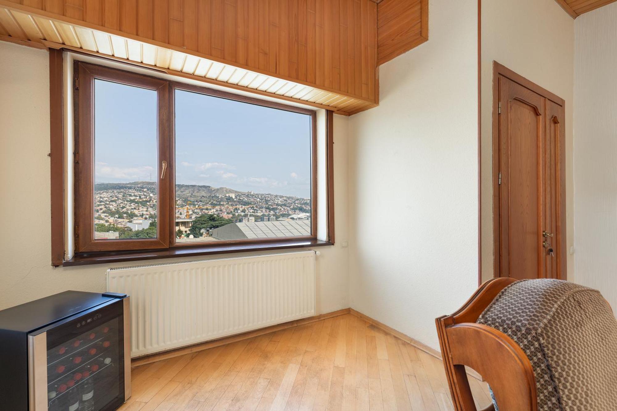 Apartments With Wine Cellar In Old Tbilisi ภายนอก รูปภาพ